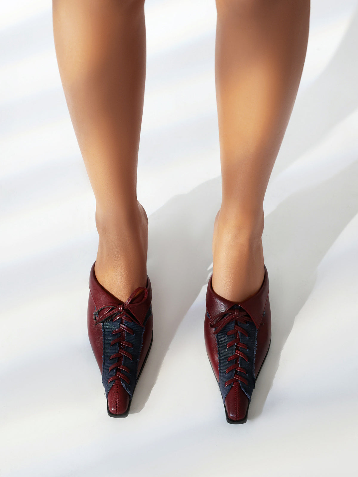 Square high heel pointed toe lace-up stitching mules