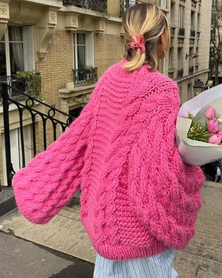 Golden RhineRound neck bell sleeve knitted loose sweater