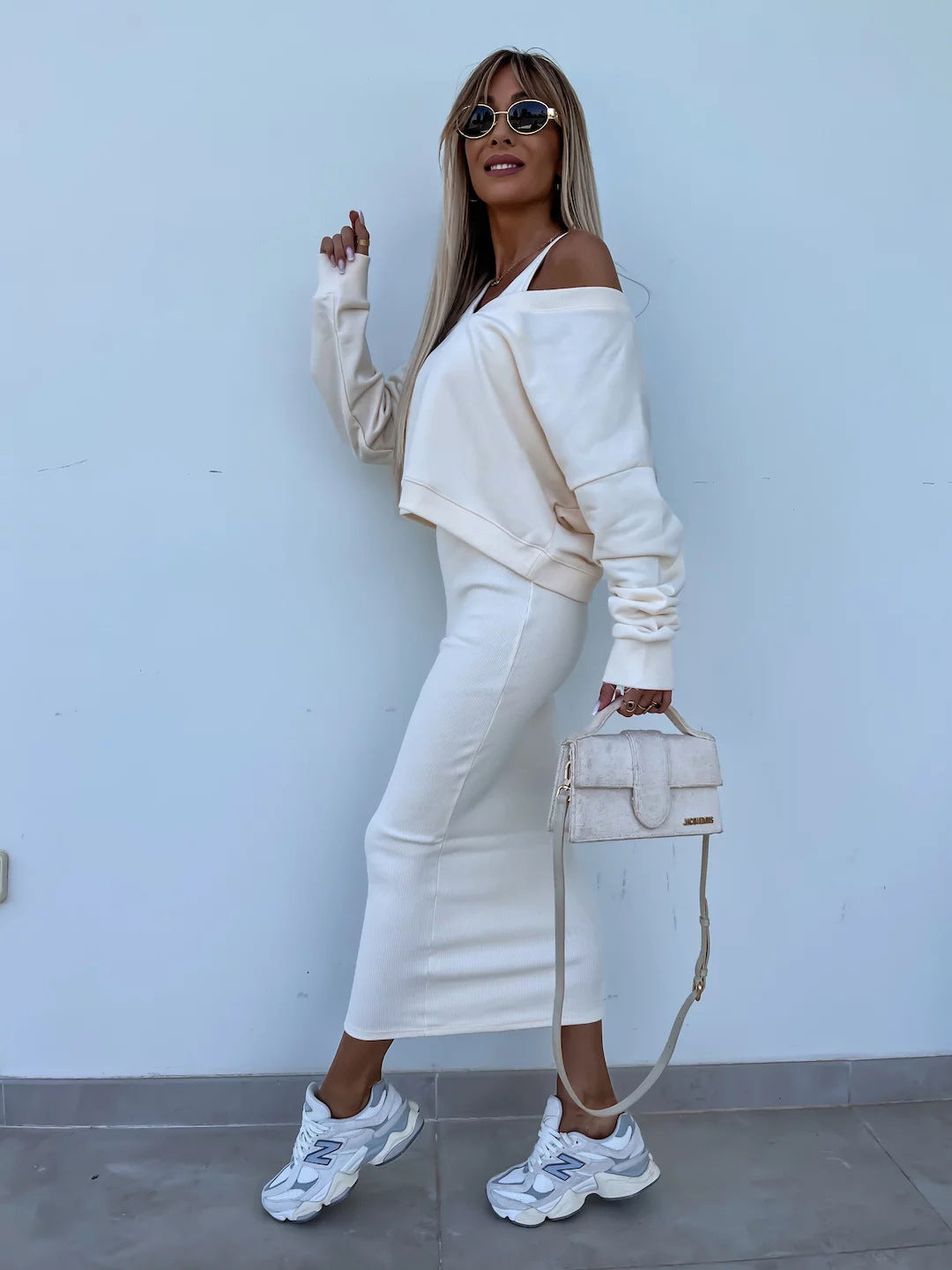 Solid Color V-Neck Long Sleeve Sweatshirt Suspender Slim Maxi Dress Two Piece Set