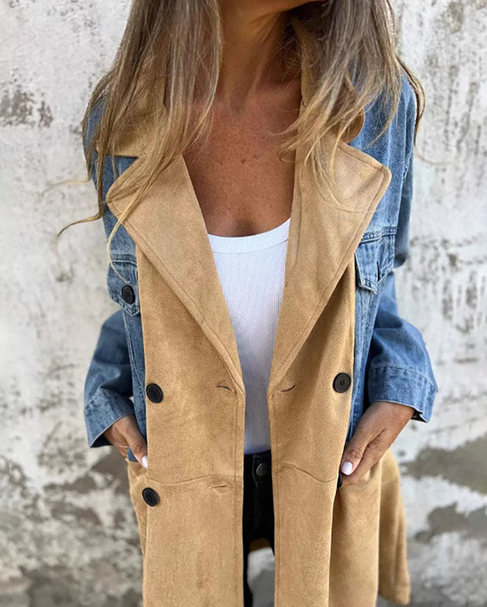 Mittellanger Denim-Patchworkmantel mit Anzugkragen