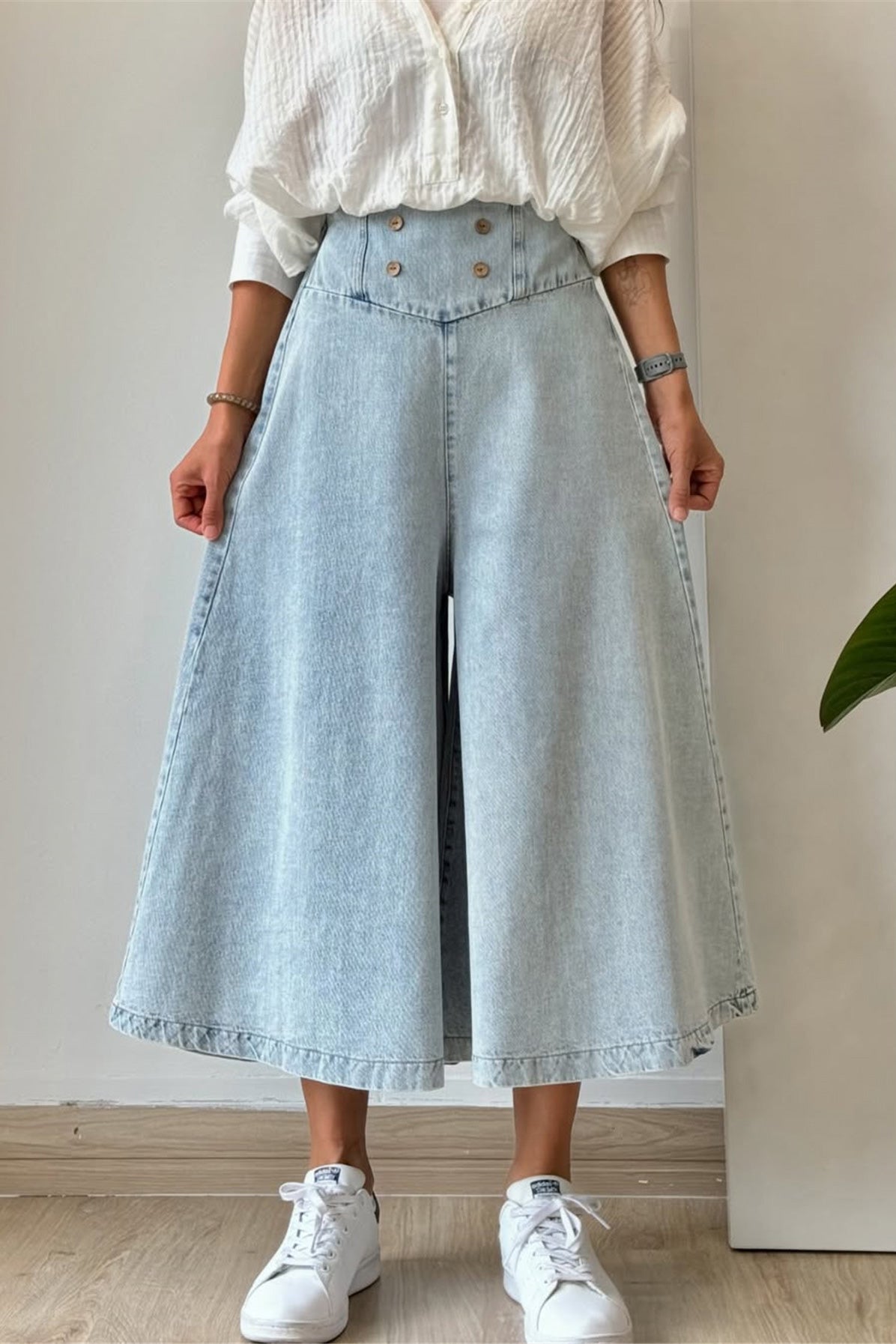 Elastic waist straight wide-leg cropped jeans