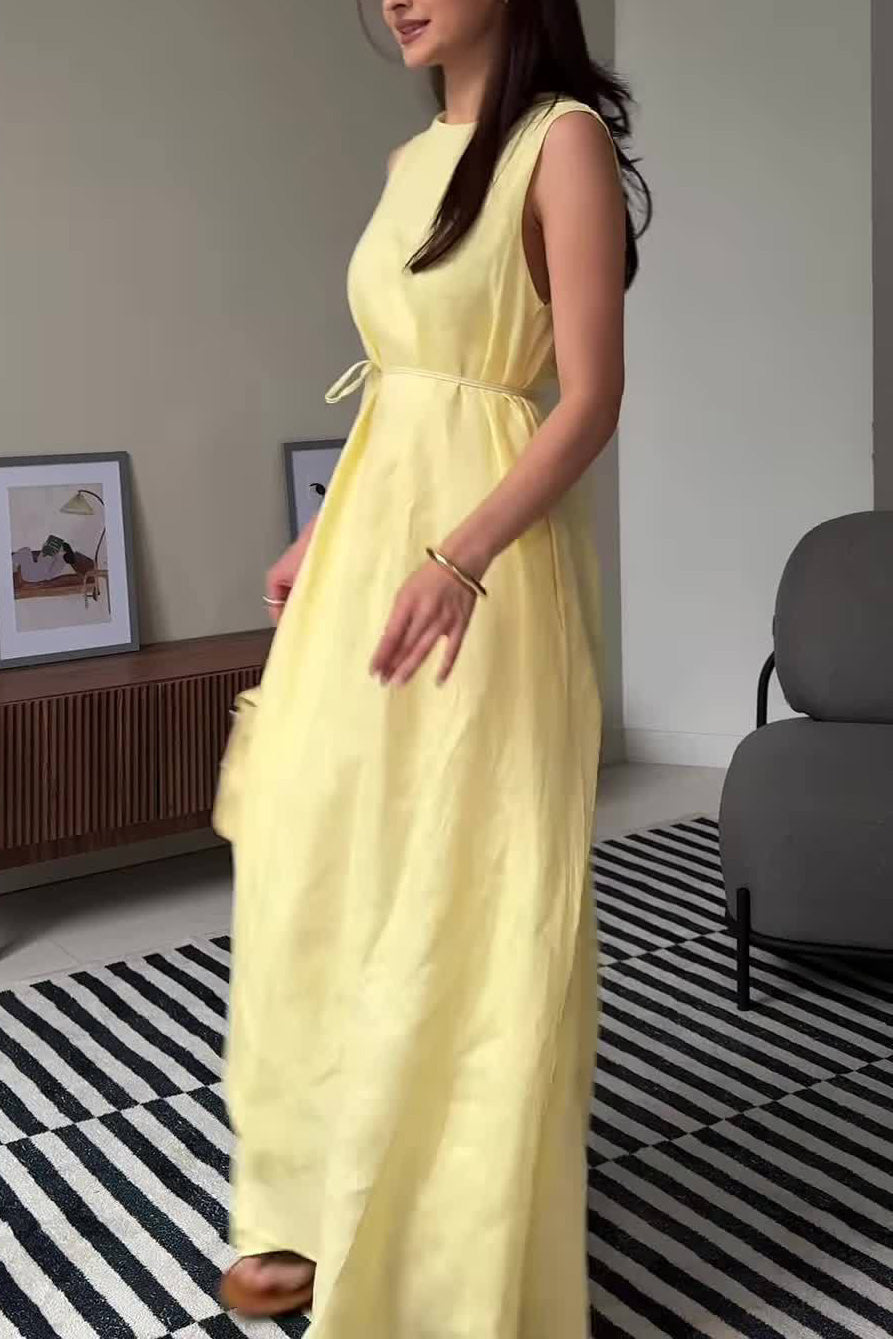 Bequemes, schlichtes, ärmelloses langes Kleid