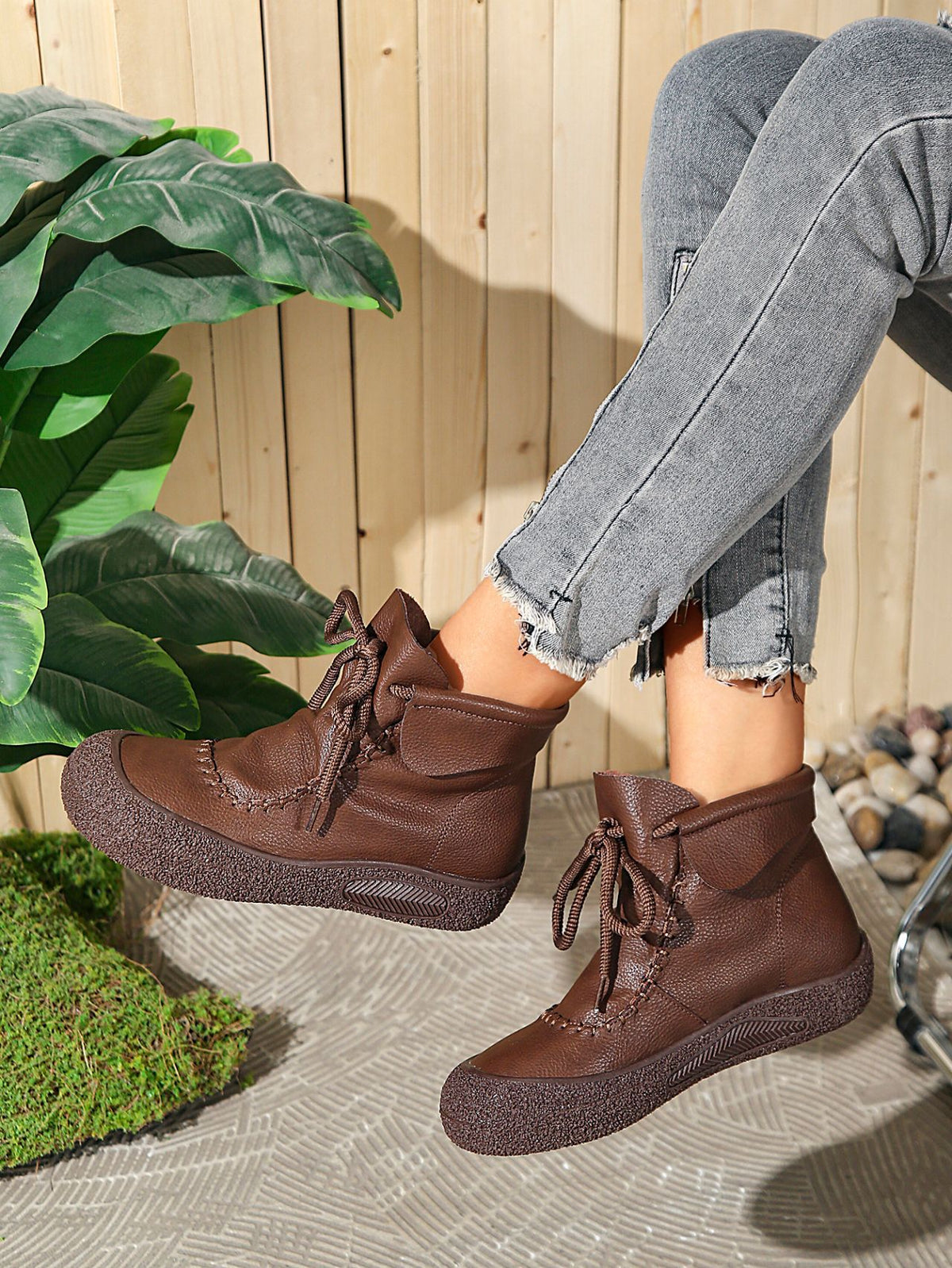 Autumn Sigh Retro Platform Lace-up Ankle Boots