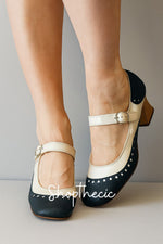 Color-blocked round-toe chunky heeled Mary Janes