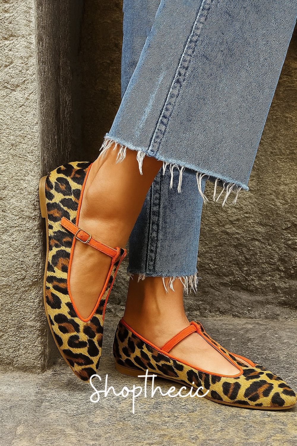 Leopard Suede Pointed toe Low heel T-strap Shoes