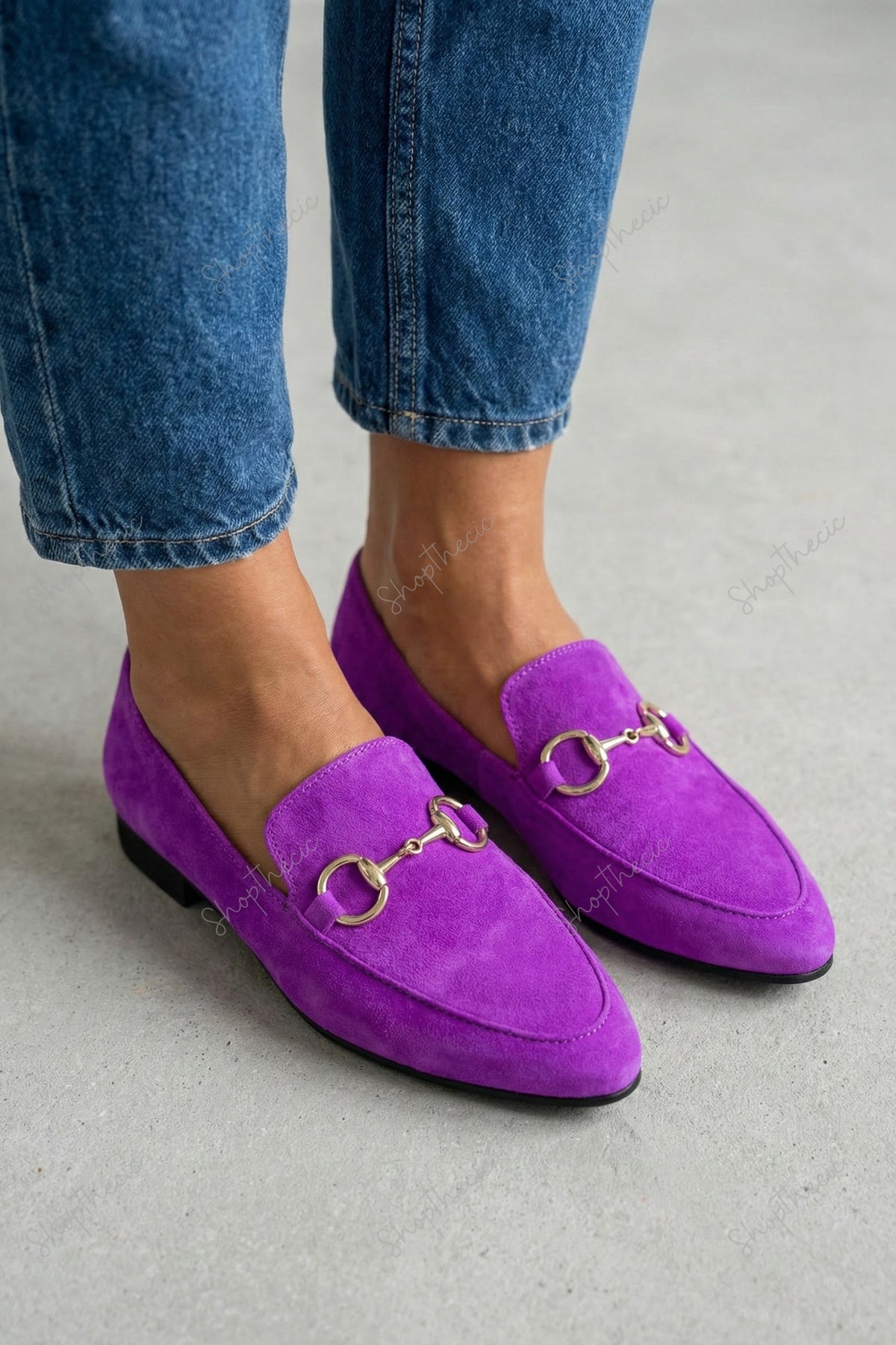 Chic Metal buckle suede pointed-toe mules