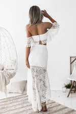 Ensemble deux pièces haut tube en dentelle et jupe crayon dos ouvert