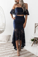 Ensemble deux pièces haut tube en dentelle et jupe crayon dos ouvert