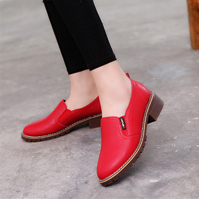 Oxford-Schnürschuhe mit runder Zehenpartie