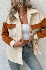 Nehmen Sie die Sherpa-Jacke von The Leap