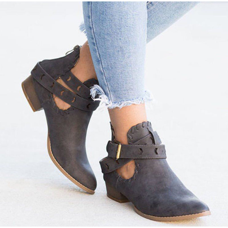 Wildleder-Nähstiefel mit Schnallenriemen und Reißverschluss