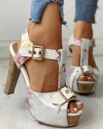 Plateau-Schuhe mit eckigem Blumenabsatz