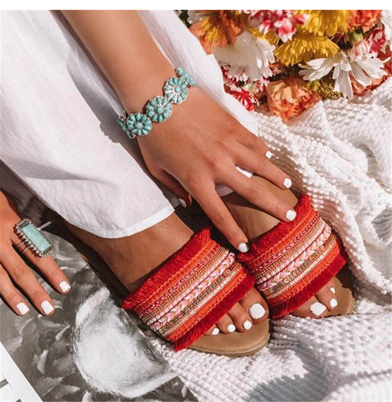 Nora Slip-On-Sandale