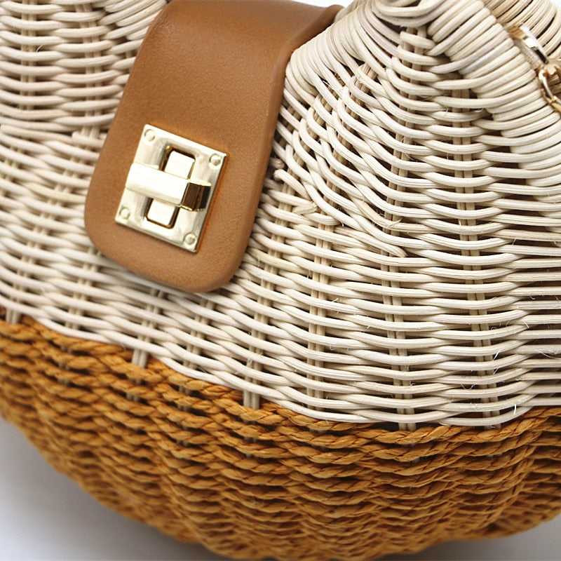 Sac à main tissé à la main en paille de coquille portable