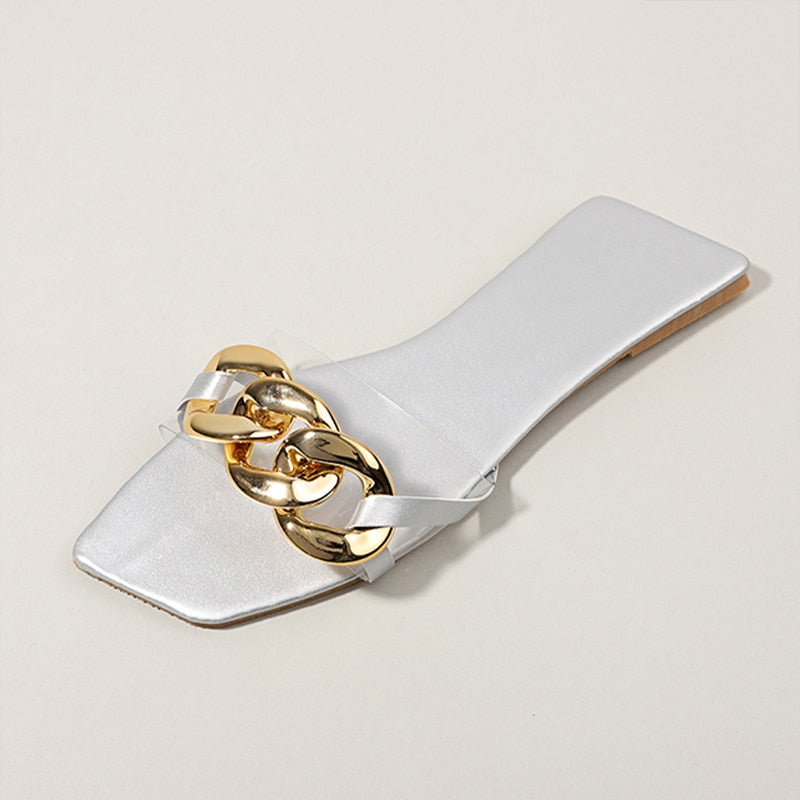 Pantoufles plates à chaîne en métal