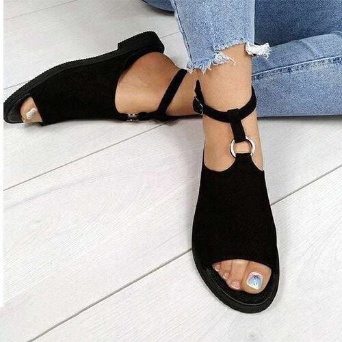 Strandschuhe aus Leder mit Schnallenriemen