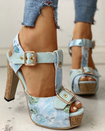 Plateau-Schuhe mit eckigem Blumenabsatz