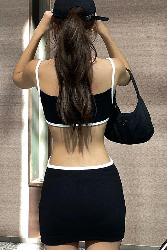 Slip-Kleid zum Hineinschlüpfen mit Kontrastkanten