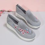 Embroidered Slip-on Flyknit Breathable Loafers