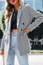 Weißer karierter Mantel „Happy To Be Here“.