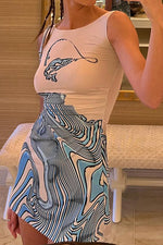 Ärmelloses, schmal geschnittenes Hüftkleid mit Print