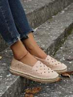Diamond-stitched Stud Flats