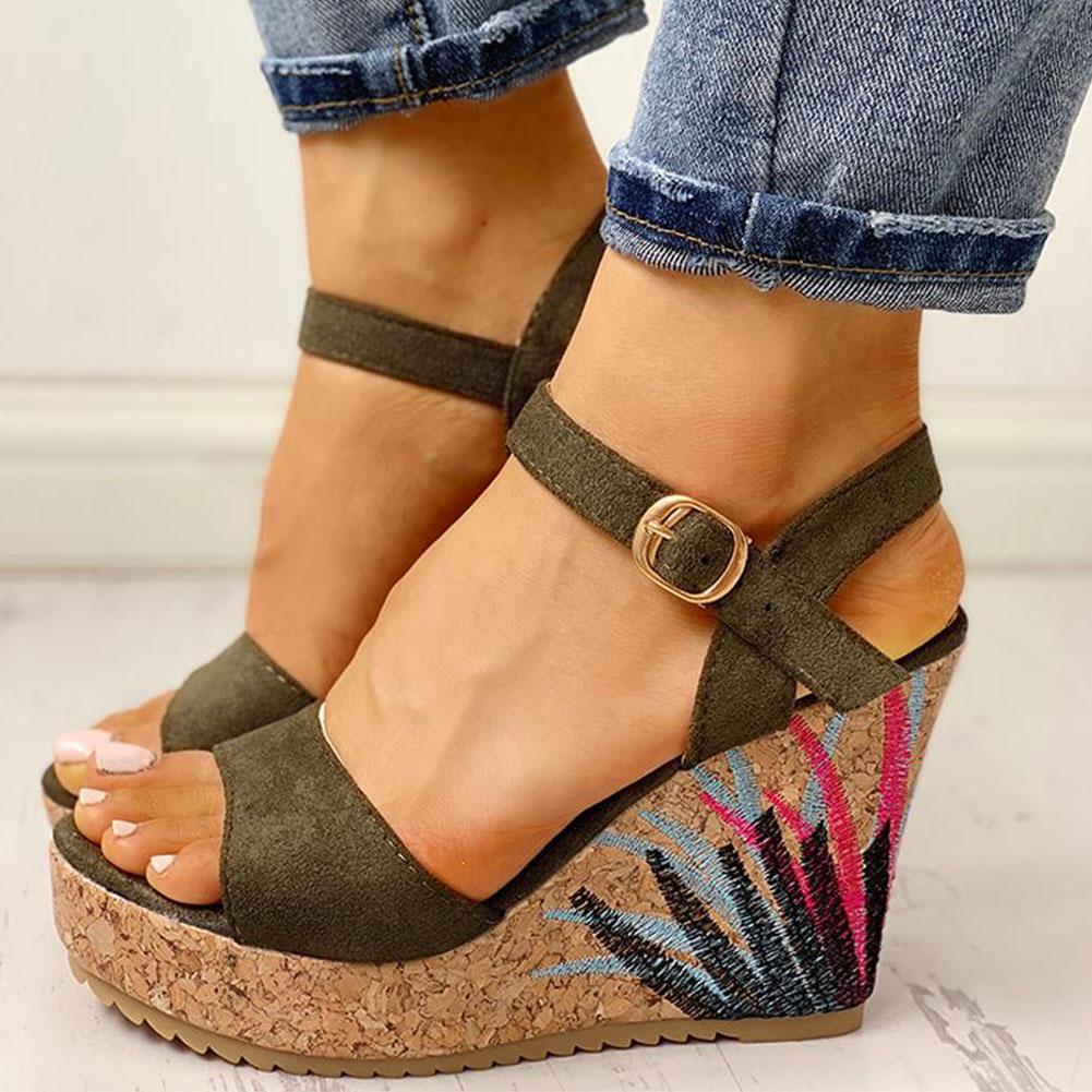 Ankle-strap Leaf Print Wedges Sandals - Pavacat