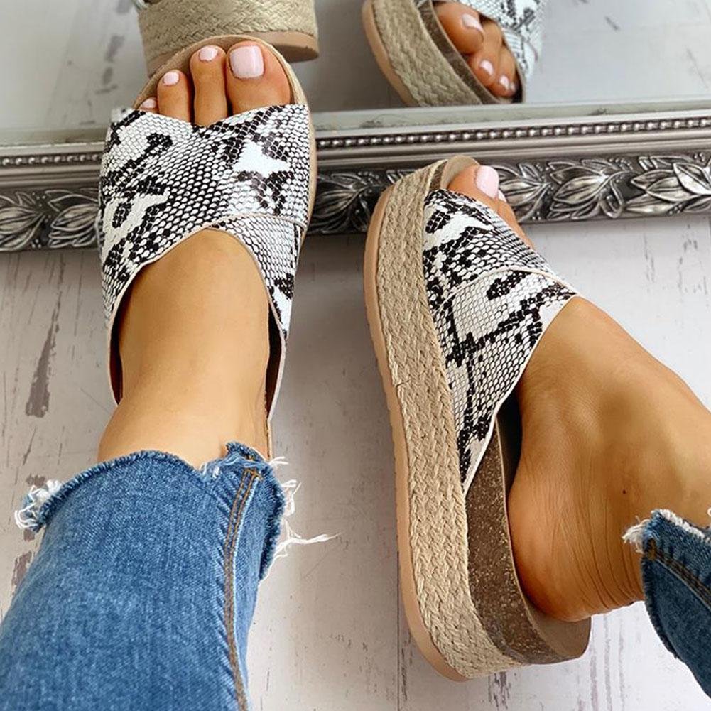 Constan Leopard Flat Slippers - Pavacat