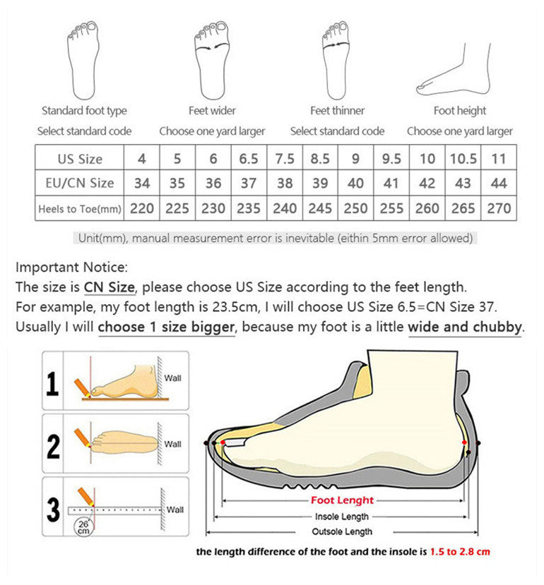 Schwarze Stiefeletten mit Perlenbandverzierung