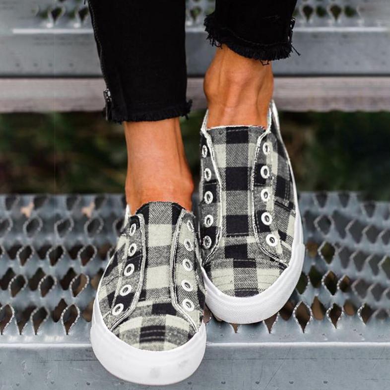Plaid Canvas Vulcanized Sneakers - Pavacat