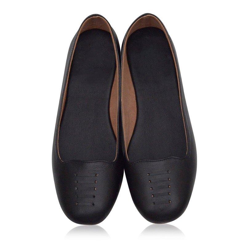 Solid Split Flat Heel Slip On Loafers - Pavacat