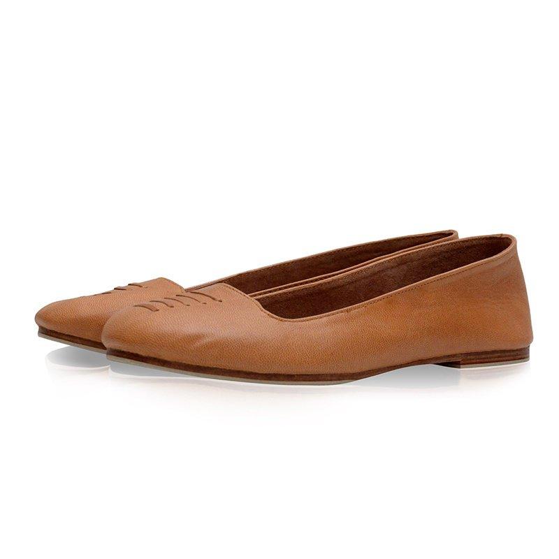 Solid Split Flat Heel Slip On Loafers - Pavacat