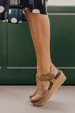 Summer Flat-bottomed Buckle Solid Color Sandals Sandals Pavacat