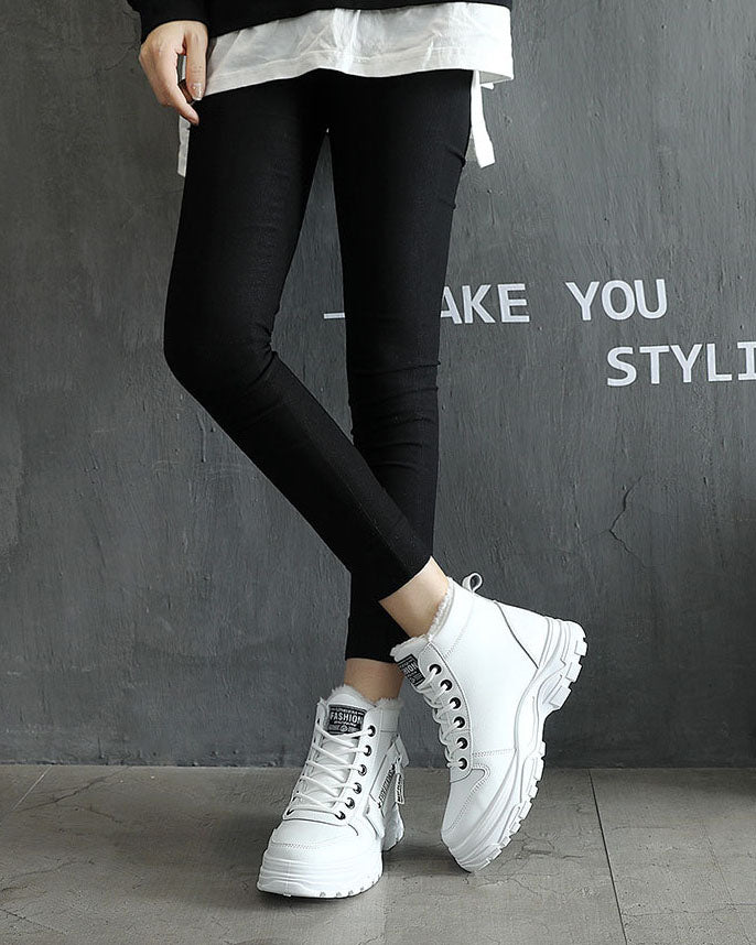 Thick Soled Lace-up Plush Lined Sports Shoes