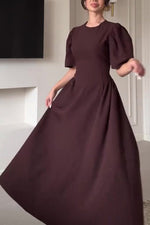 Brown round neck short-sleeved full skirt dress