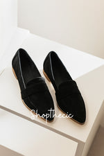 Preppy Wildlederschuhe mit niedrigem Absatz und spitzer Zehenpartie