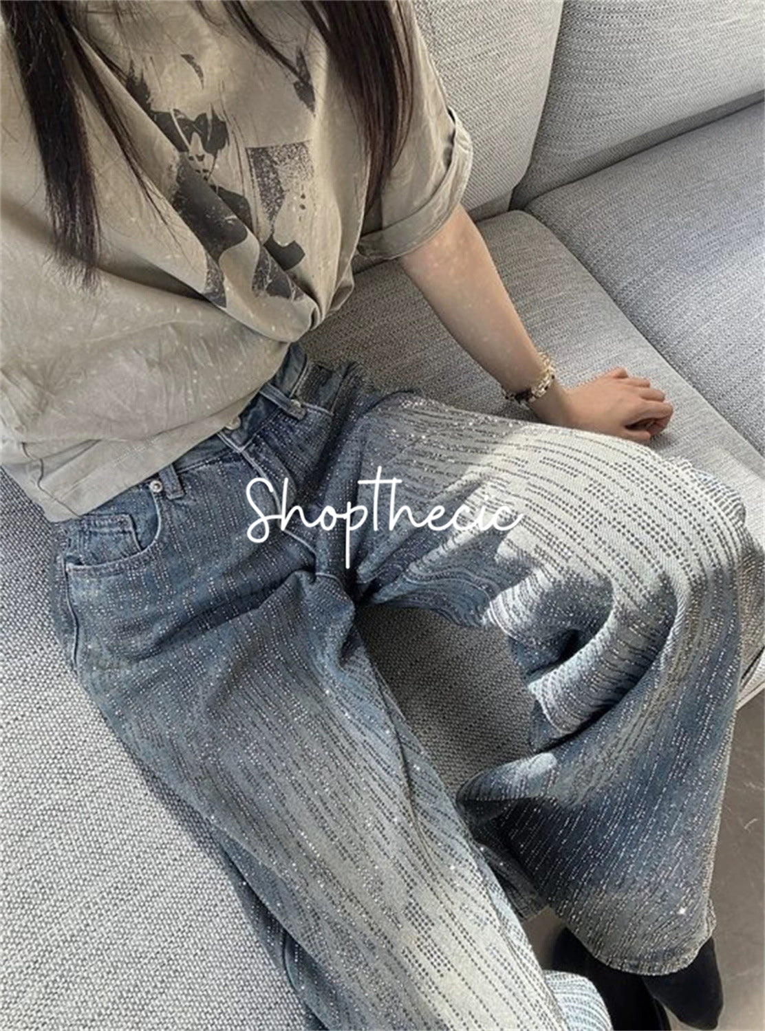 Sparkling rhinestone-embellished loose-fitting wide-leg jeans
