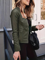 Feste Jacke aus Kunstleder mit Reißverschluss vorne