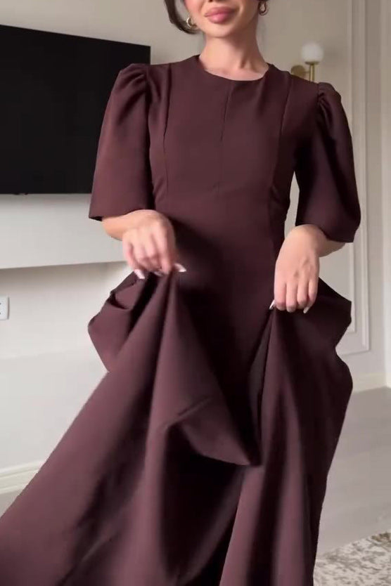 Brown round neck short-sleeved full skirt dress