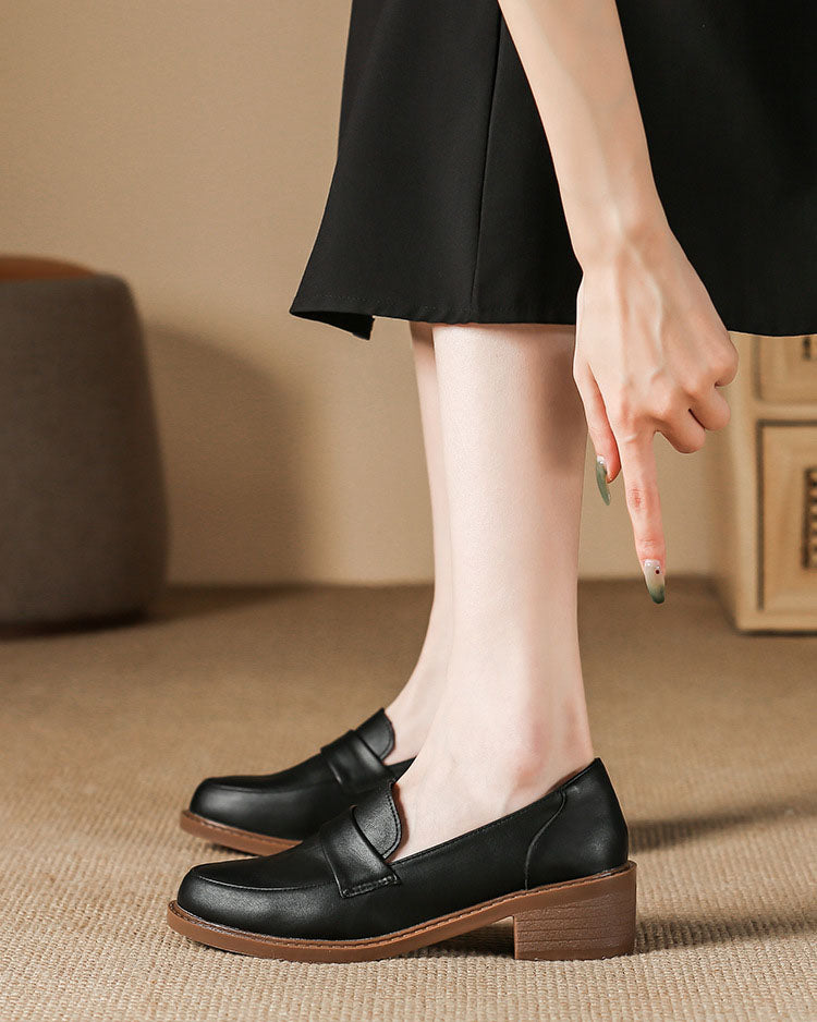 Mocassins polyvalents à talons bas épais et bouts ronds