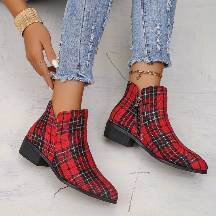 Chaussures en jean à bout rond à carreaux rouges et noirs