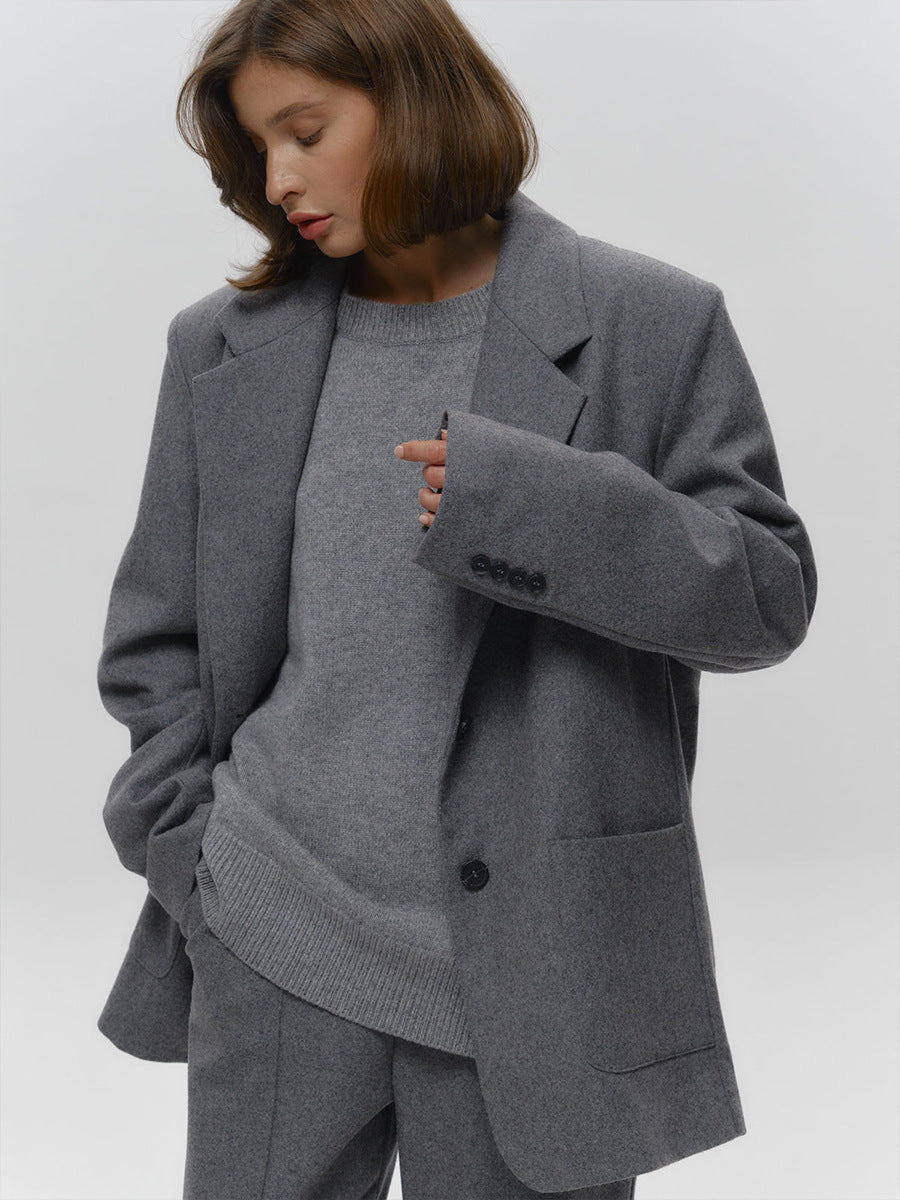 Pull ample et simple en tricot de couleur unie