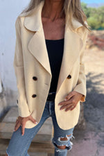 Langärmliger Button-Down-Wollmantel mit Revers