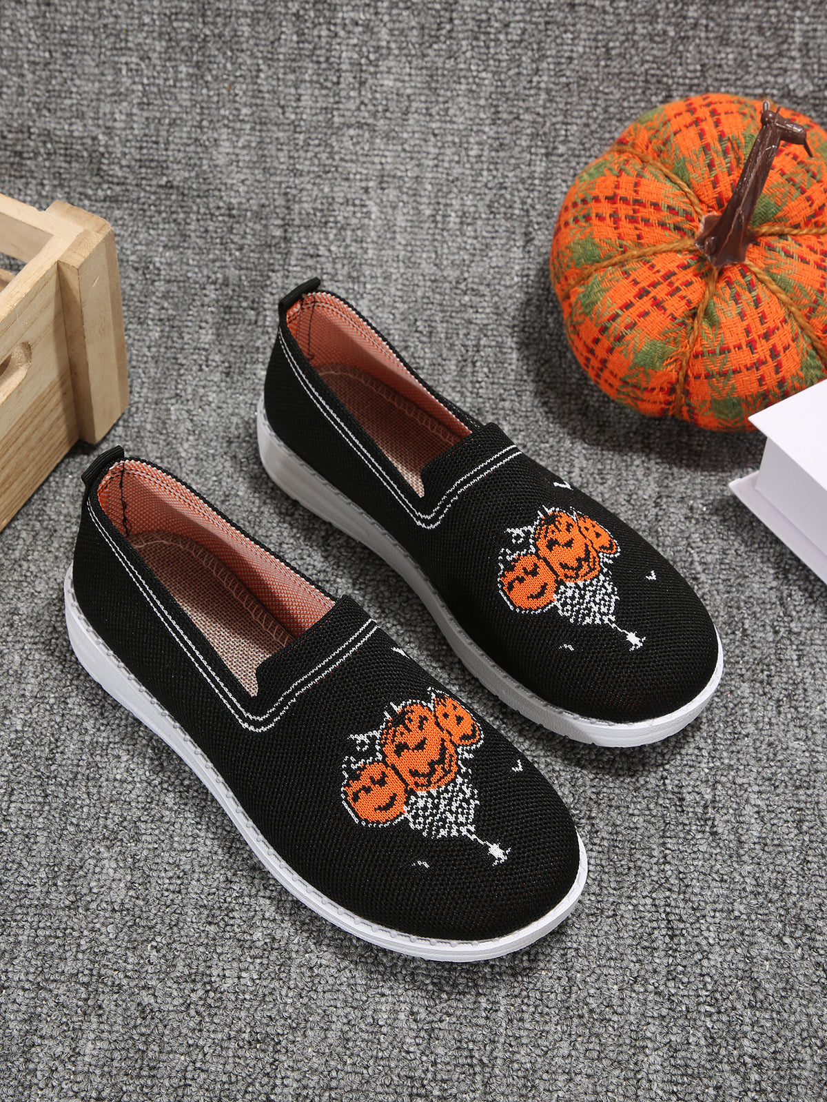 Flache Halloween-Mokassins aus Flyknit