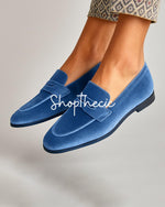 Mocassins plats rétro en daim bleu