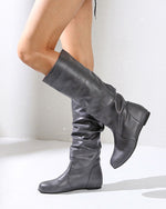 Urban stroll round-toe flat mid-calf boots