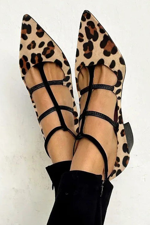 Sandales romaines noires à talons bas et pointus
