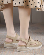 Bequeme Plateau-Sandalen mit Klettverschluss