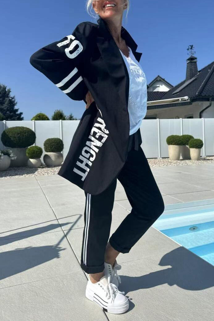 Ensemble deux pièces trench-coat et pantalon mi-longs à imprimé lettres