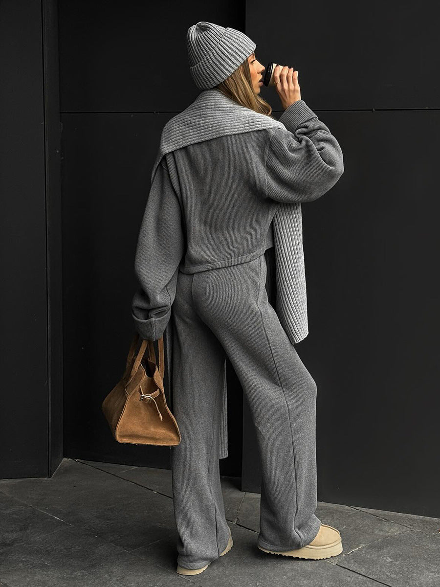 Ensemble veste à manches longues et pantalon large en tricot avec fermeture éclair